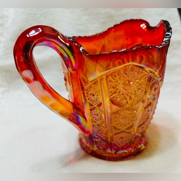 Vintage Indiana carnival glass iridescent cream pitcher. Mint condition. - Picture 2 of 5